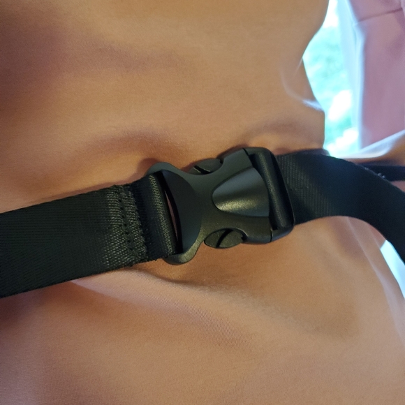 Trending block styling on belt bag🐆 &zebra plus , - Picture 7 of 15